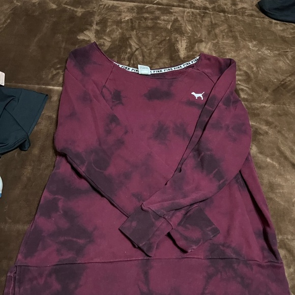 Bundle deal. 2 woman’s size medium Pink sweatshirts - Picture 4 of 9